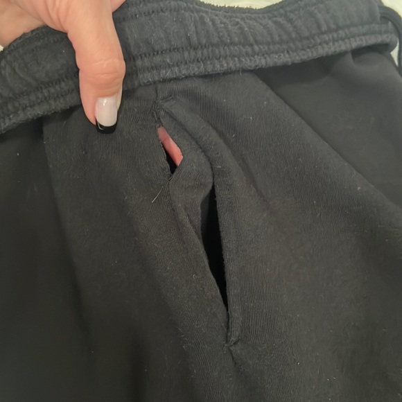 PINK EDL Everyday Lounge Campus pant BLACK block print XS EXTRA SMALL - Picture 8 of 15